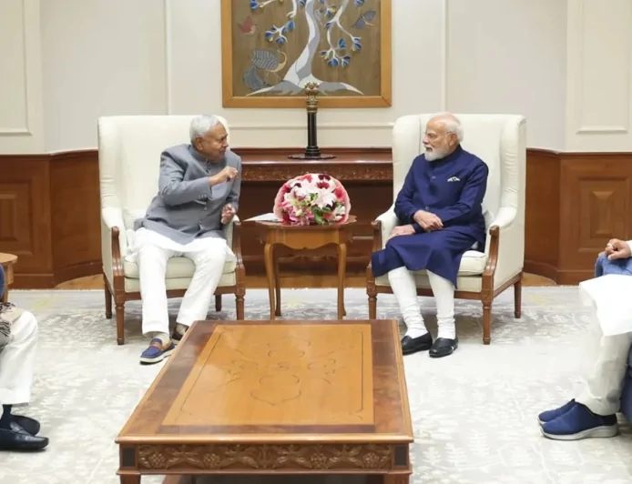प्रधानमंत्री मोदी से मिले मुख्यमंत्री नीतीश